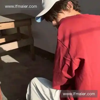 缪念泳